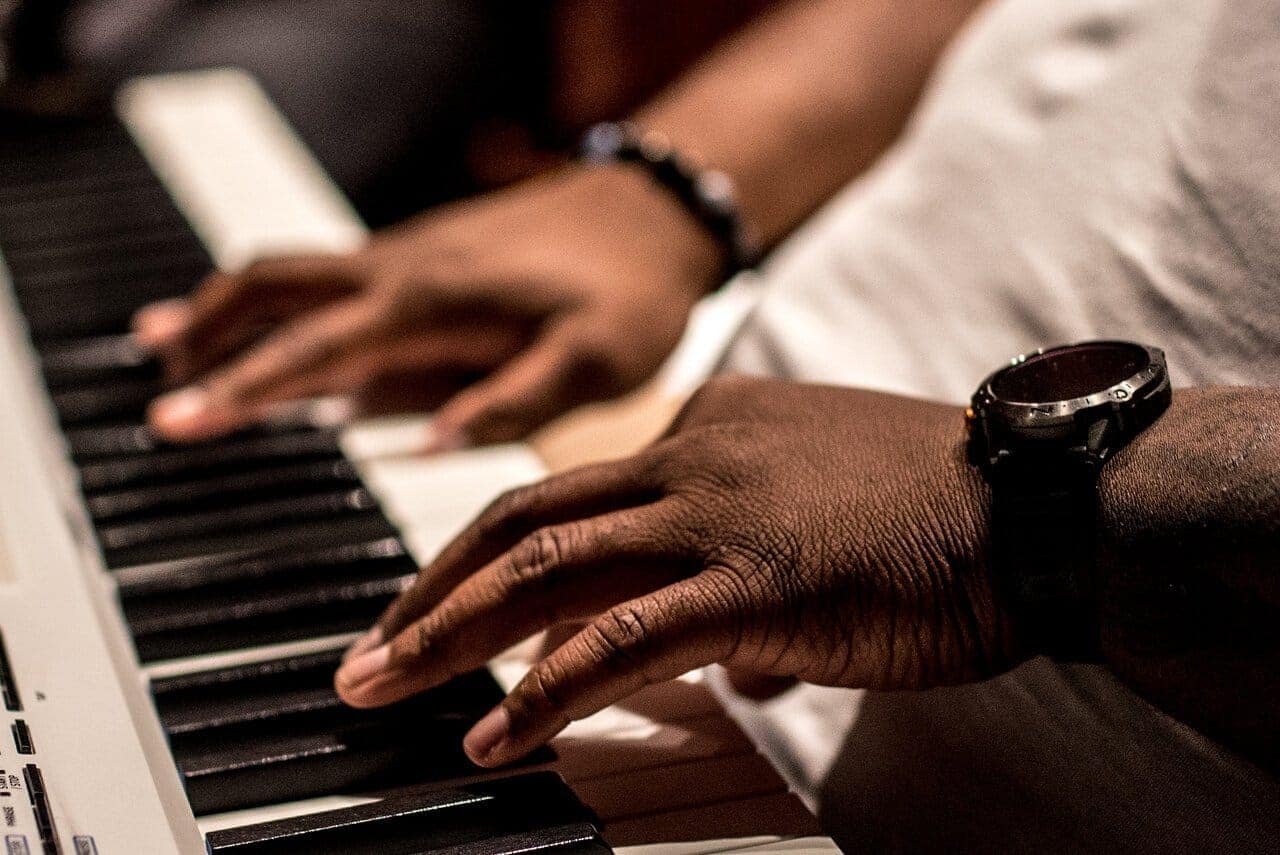 Live music night at Dabney & Co.